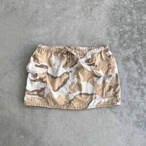 Vintage No Boundaries Camo Mini Skirt 100% Cotton Medium Low Rise